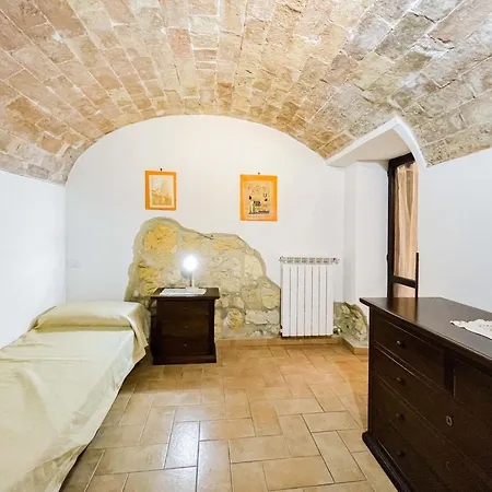Byronappartamentotarquiniacentro Tarquinia
